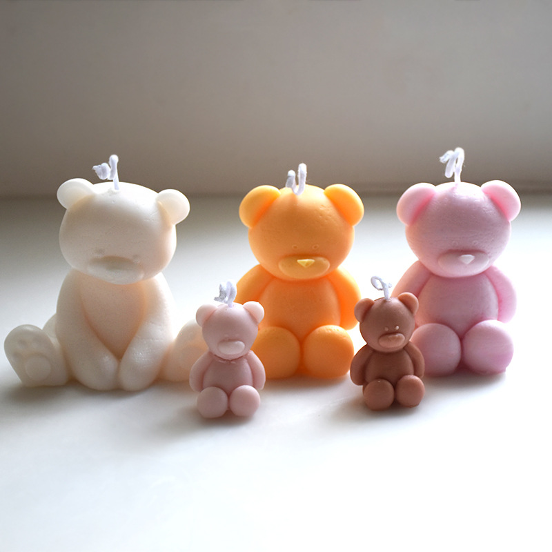 Home Fragrance Scented Candle - 3D hanging bear mold baking cake
