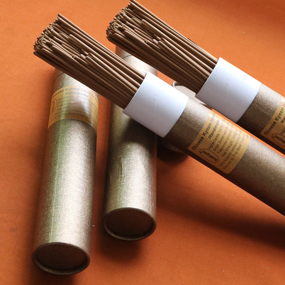 Premium QiNan Oudh Incense Sti - Home Fragrance Premium のレビューと価格