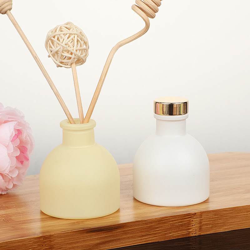 1pc 50ml Empty Pink/White/Yell - Home Fragrance Set のレビューと価格