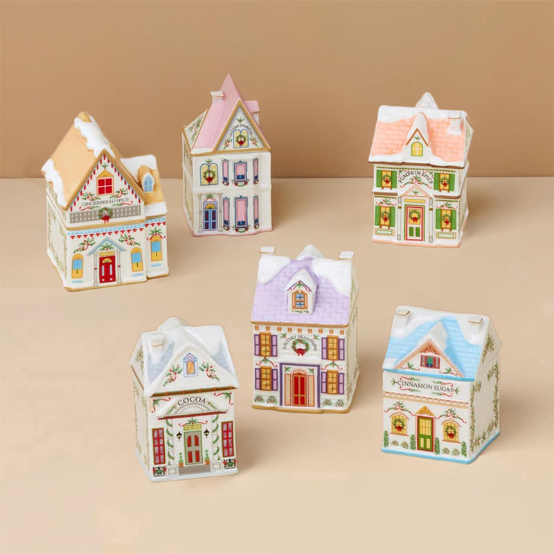Holiday Village Spice House Se - Home Fragrance Gingerbread のレビューと価格